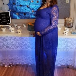 Maternity gown